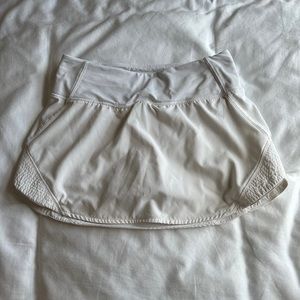 White Lululemon tennis skirt, size 2